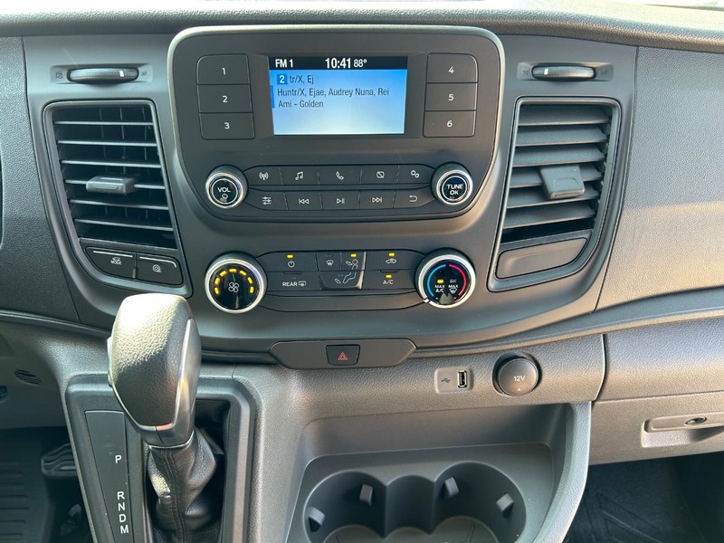 Ford Transit Cargo Van Vehicle Full-screen Gallery Image 12