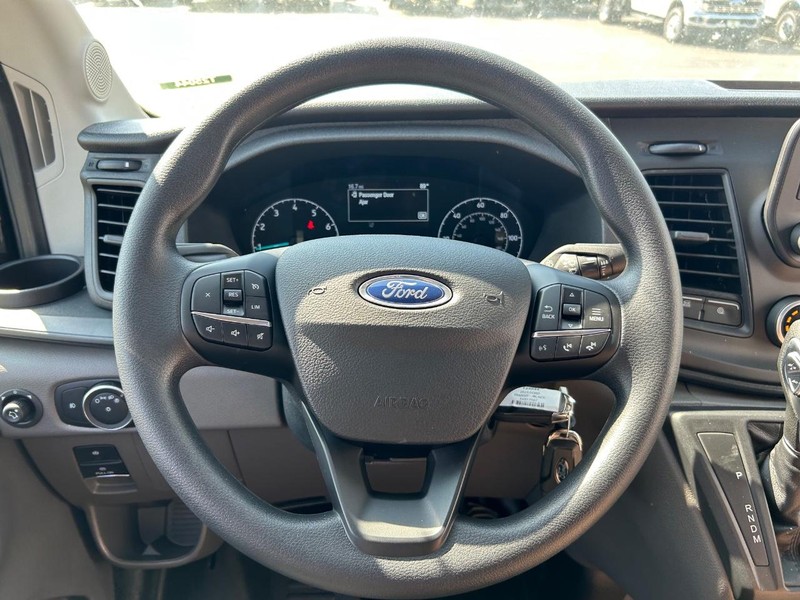 Ford Transit Cargo Van Vehicle Full-screen Gallery Image 10