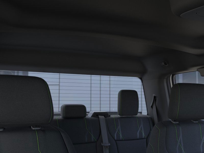 Ford F-150 Vehicle Full-screen Gallery Image 22