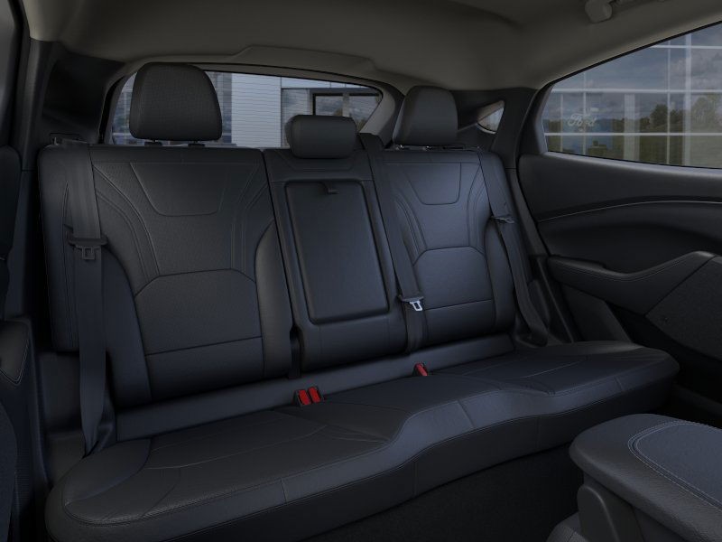 Ford K3S Vehicle Full-screen Gallery Image 11