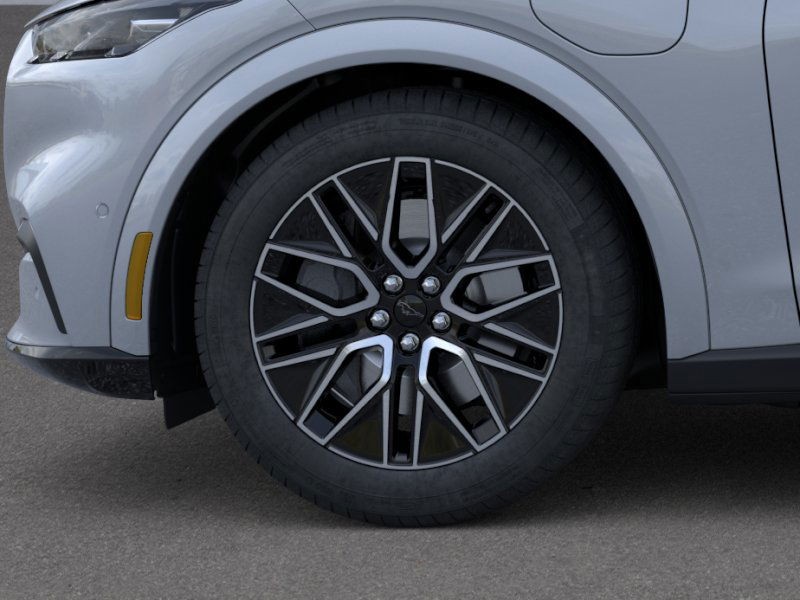 Ford K3S Vehicle Full-screen Gallery Image 19