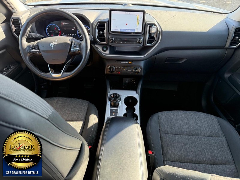 Ford Bronco Sport Vehicle Full-screen Gallery Image 17