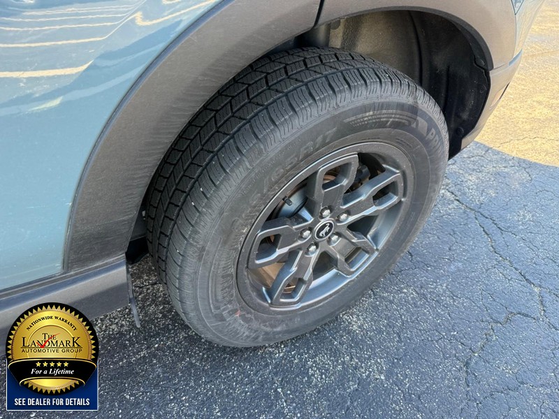 Ford Bronco Sport Vehicle Full-screen Gallery Image 21