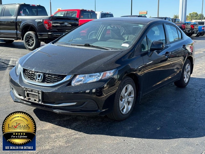 Honda Civic Sedan Vehicle Full-screen Gallery Image 5