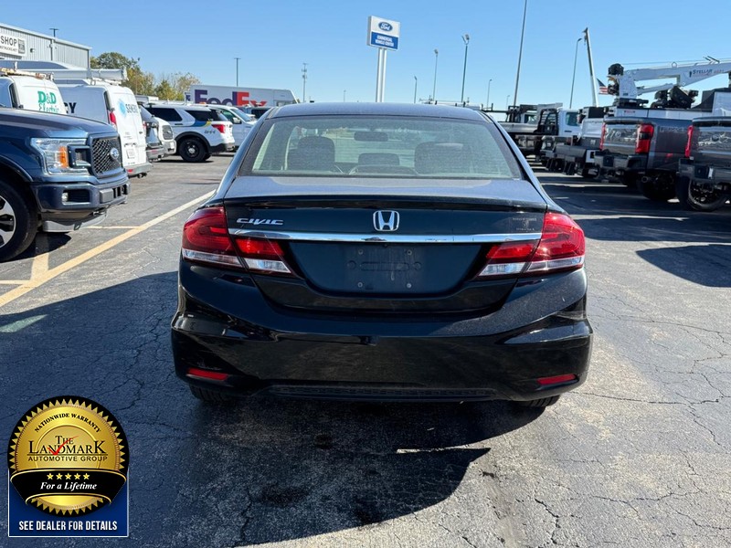 Honda Civic Sedan Vehicle Full-screen Gallery Image 7
