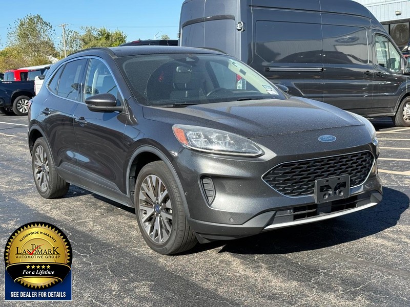 Ford Escape Vehicle Full-screen Gallery Image 2