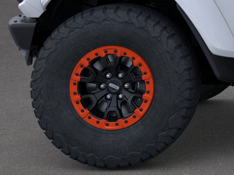 Ford Bronco Vehicle Full-screen Gallery Image 21