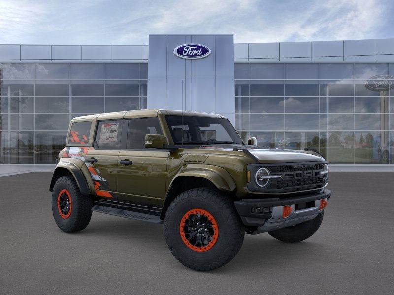 Ford Bronco Vehicle Full-screen Gallery Image 7