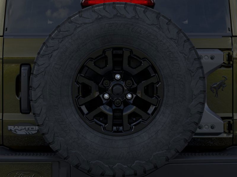 Ford Bronco Vehicle Full-screen Gallery Image 24