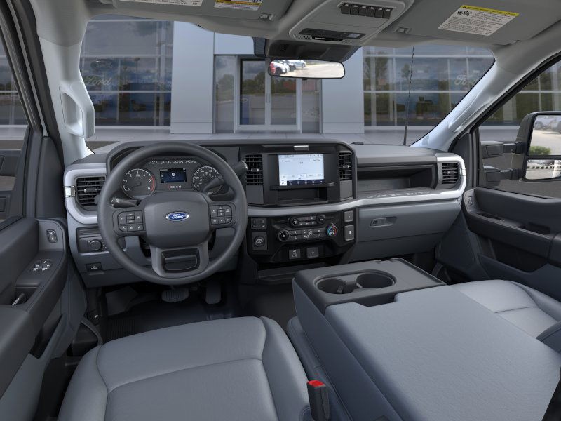 Ford F3E Vehicle Full-screen Gallery Image 9