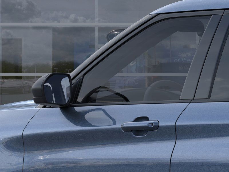 Ford K8D Vehicle Full-screen Gallery Image 20