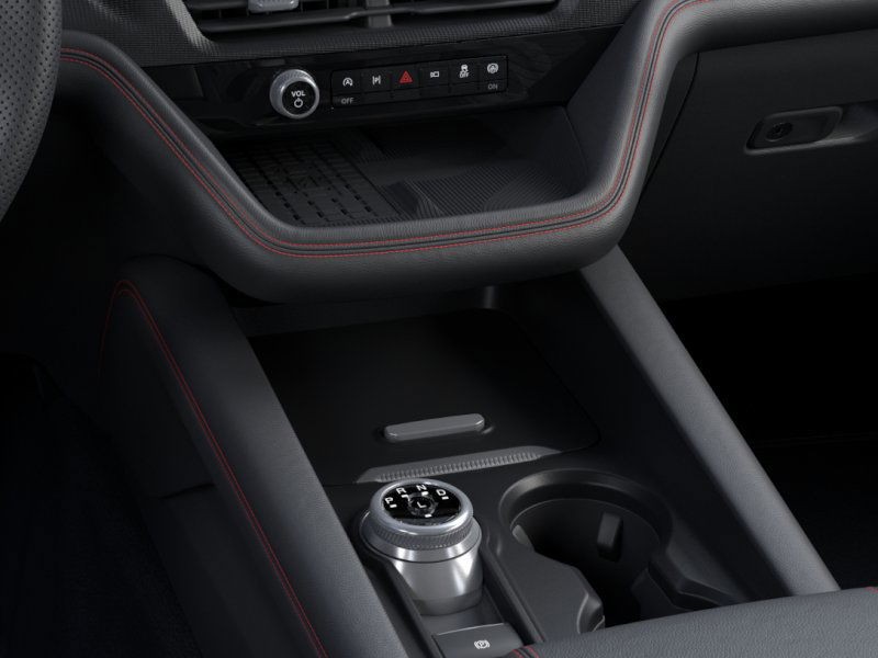 Ford K8K Vehicle Full-screen Gallery Image 15