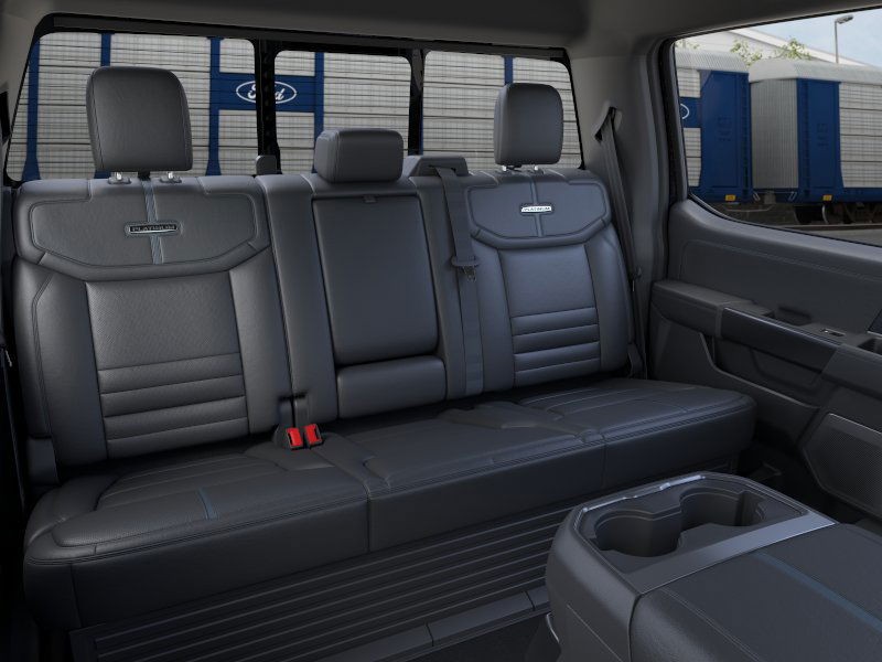 Ford W2B Vehicle Full-screen Gallery Image 11