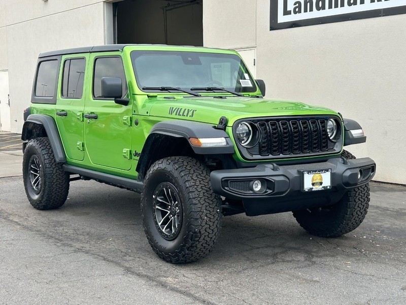 Jeep Wrangler Vehicle Full-screen Gallery Image 2