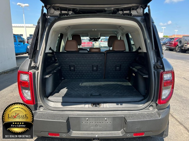 Ford Bronco Sport Vehicle Full-screen Gallery Image 19