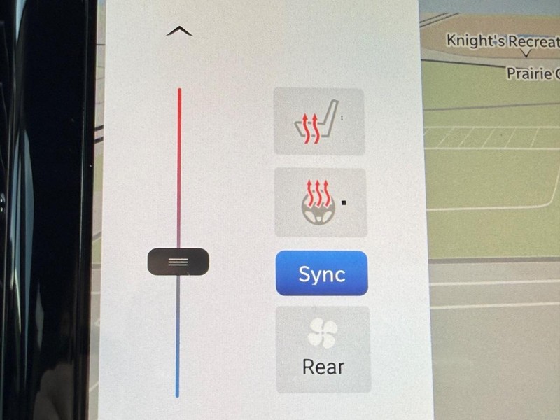 Chrysler Pacifica Vehicle Full-screen Gallery Image 9