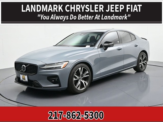 Volvo S60 Plus Dark Theme - Springfield IL