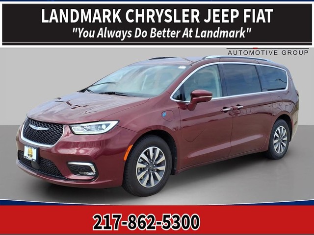 Chrysler Pacifica Hybrid Touring L - Springfield IL