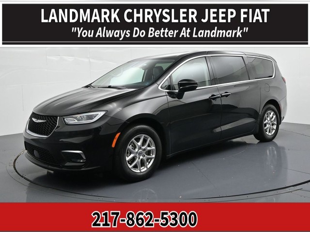 Chrysler Pacifica Touring L - Springfield IL