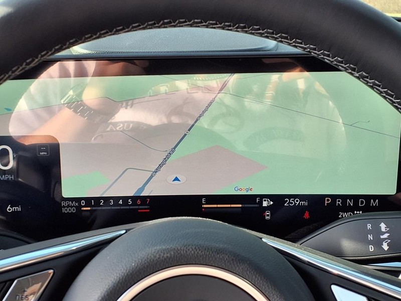 Buick Envision Vehicle Full-screen Gallery Image 10