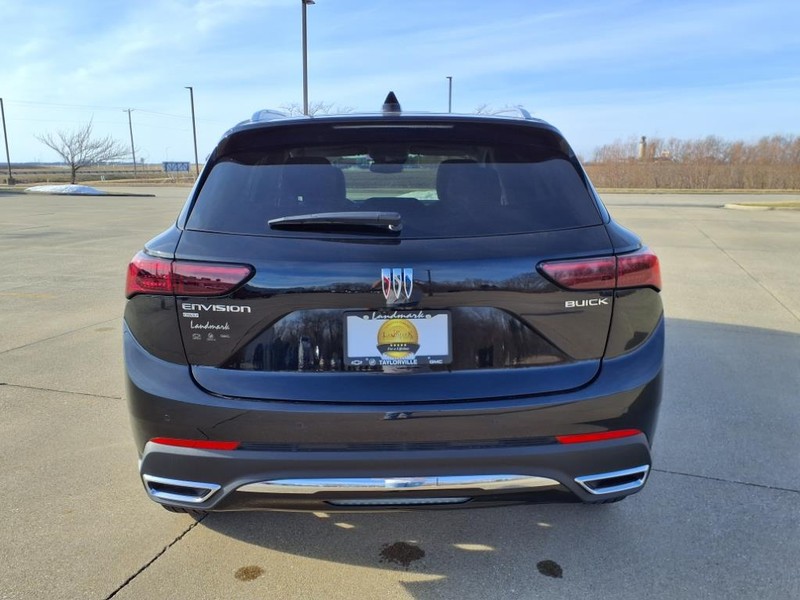 Buick Envision Vehicle Full-screen Gallery Image 15