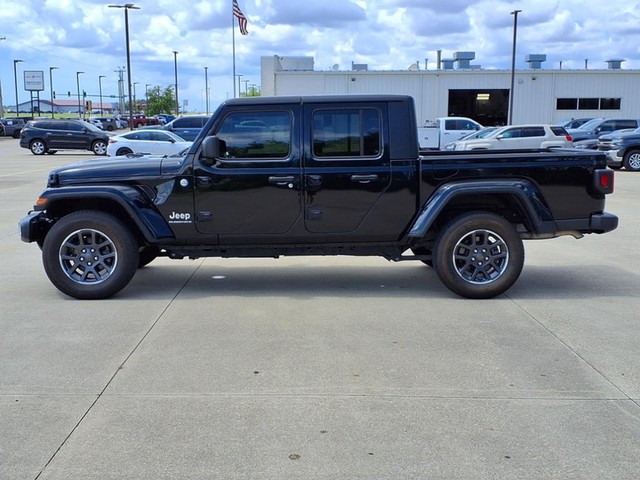 Jeep Gladiator OVERLAND - Taylorville IL