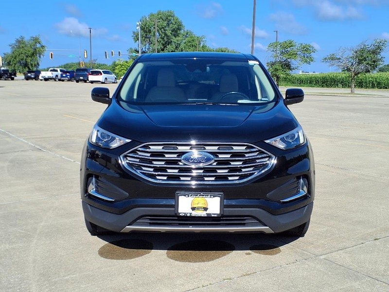 Ford Edge Vehicle Full-screen Gallery Image 7