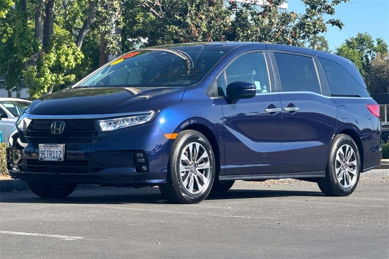 Honda Odyssey Vehicle Full-screen Gallery Image 07