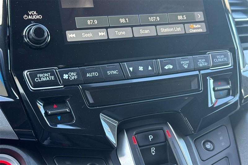 Honda Odyssey Vehicle Full-screen Gallery Image 20