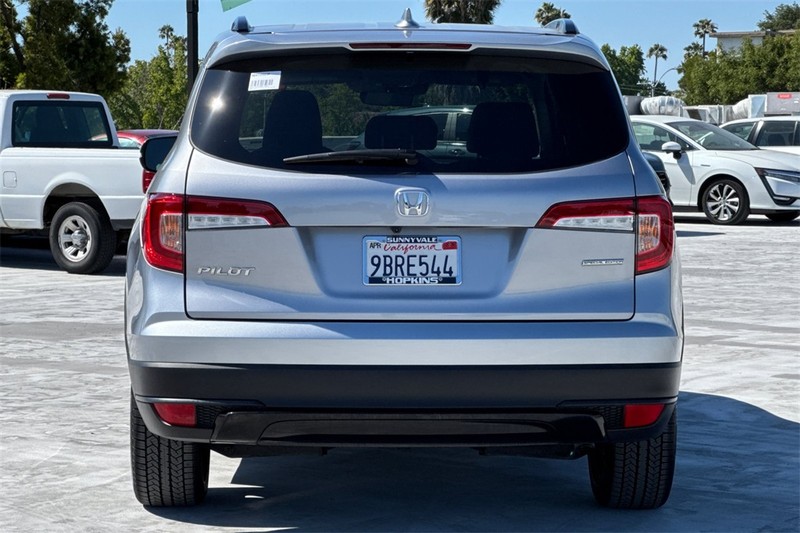 Honda Pilot Vehicle Full-screen Gallery Image 04