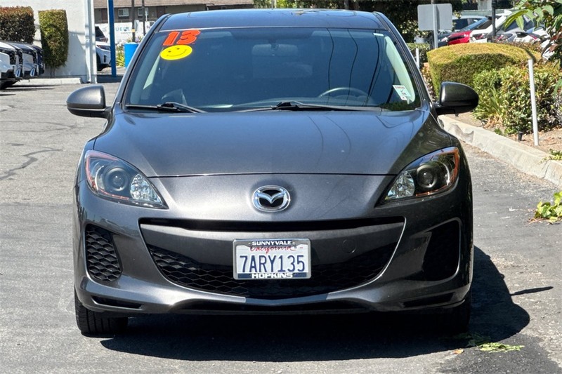 Mazda Mazda3 Vehicle Full-screen Gallery Image 08