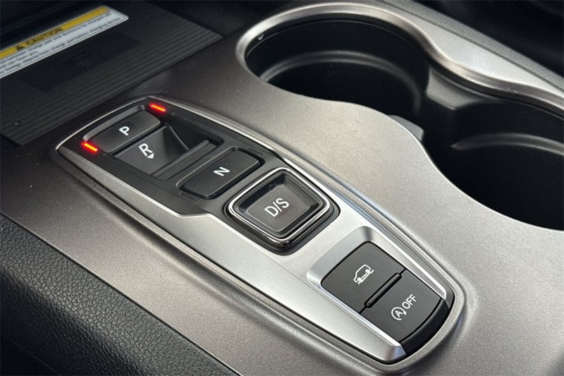 Honda Pilot Vehicle Full-screen Gallery Image 21