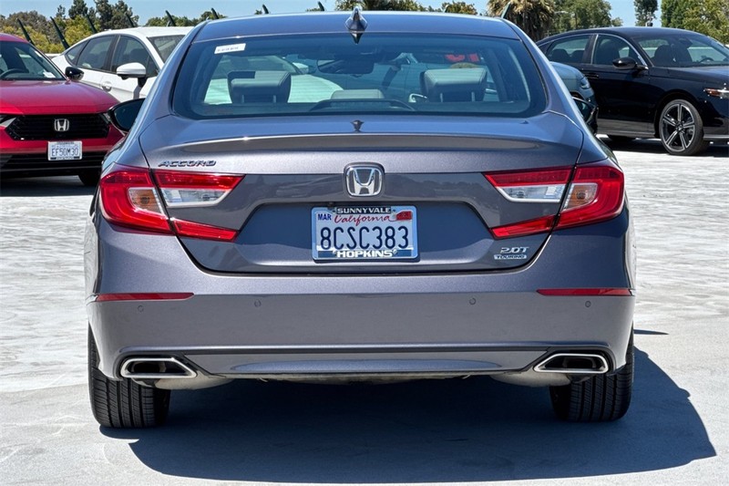 Honda Accord Sedan Vehicle Full-screen Gallery Image 04