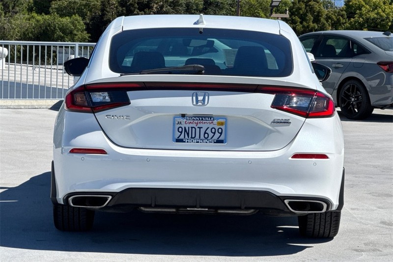 Honda Civic Hatchback Vehicle Full-screen Gallery Image 04