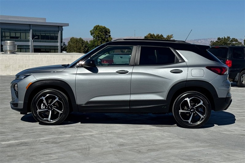 Chevrolet Trailblazer Vehicle Full-screen Gallery Image 06