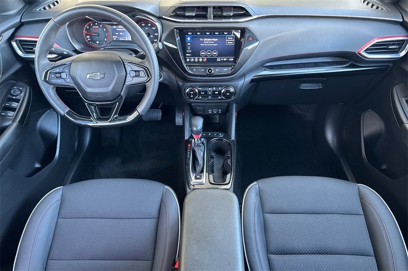 Chevrolet Trailblazer Vehicle Full-screen Gallery Image 12
