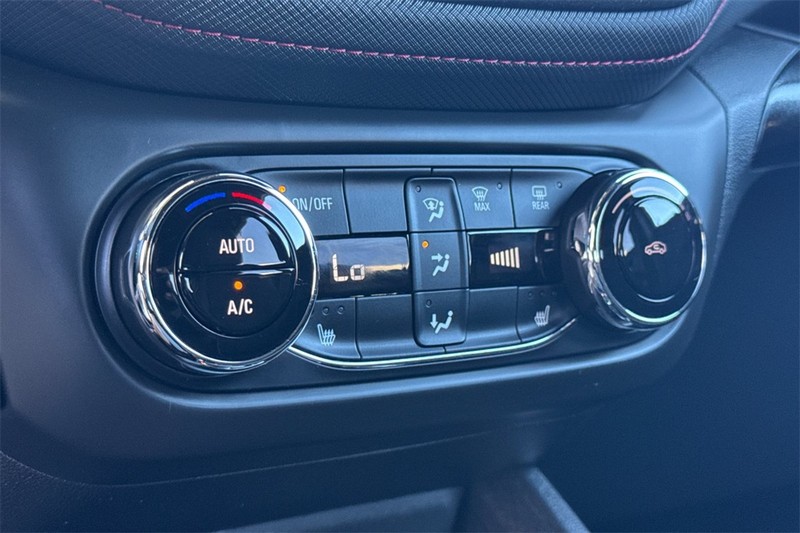 Chevrolet Trailblazer Vehicle Full-screen Gallery Image 19