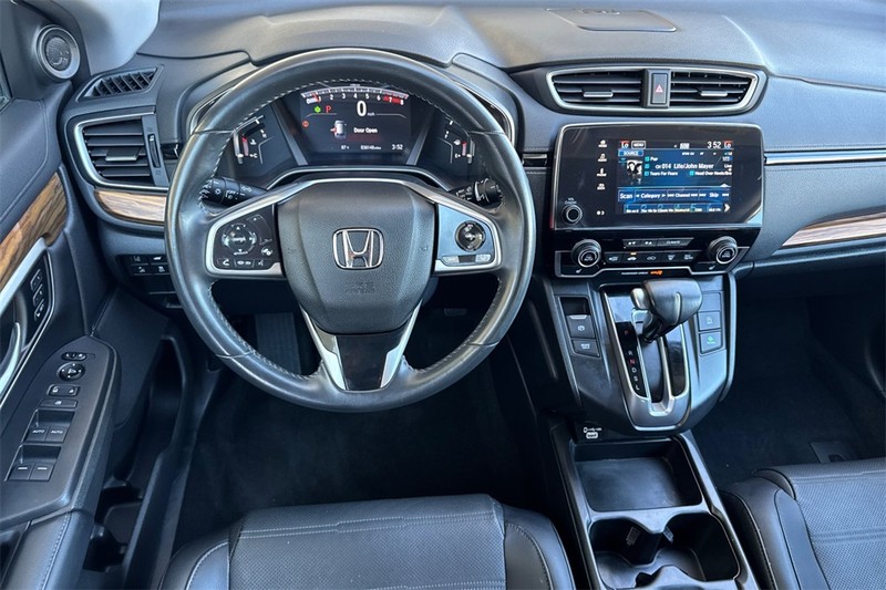 Honda CR-V Vehicle Full-screen Gallery Image 13