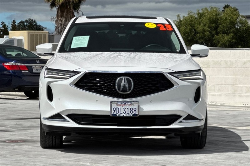 Acura MDX Vehicle Full-screen Gallery Image 08