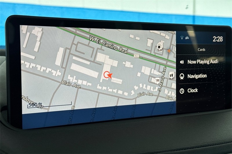 Acura MDX Vehicle Full-screen Gallery Image 19