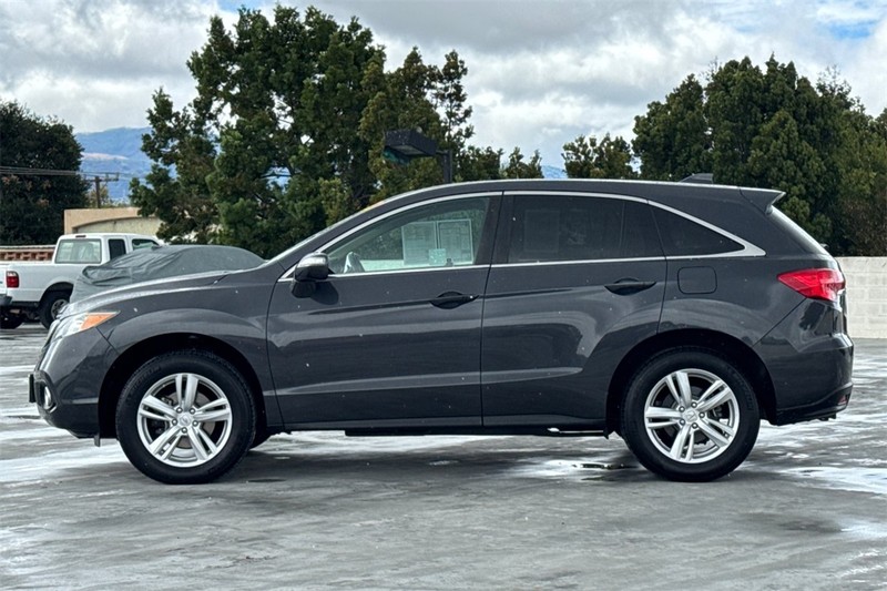 Acura RDX Vehicle Full-screen Gallery Image 06