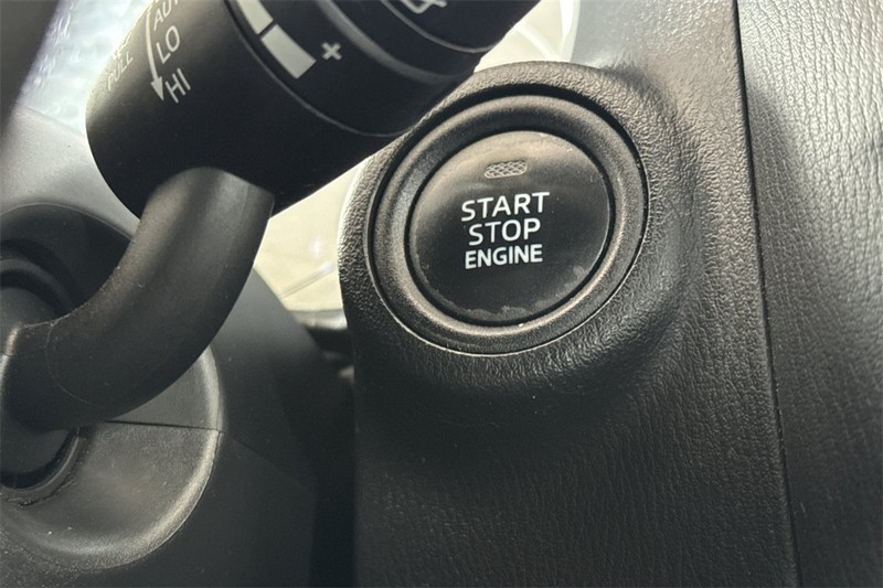 Mazda CX-5 Vehicle Full-screen Gallery Image 22