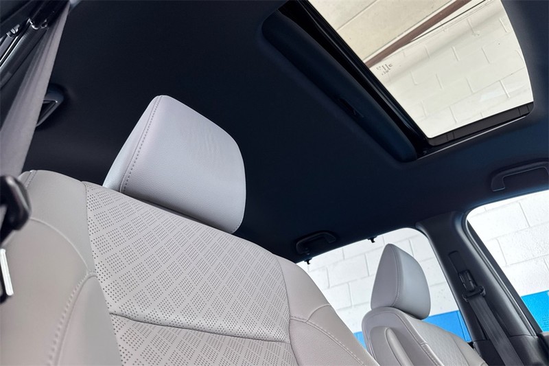 Honda Passport Vehicle Full-screen Gallery Image 16