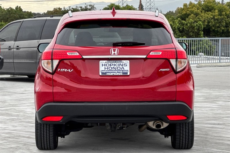 Honda HR-V Vehicle Full-screen Gallery Image 04