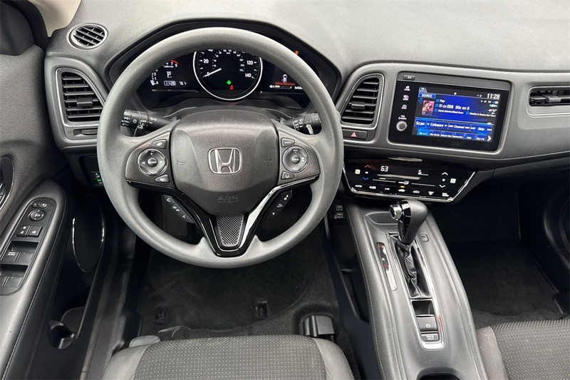 Honda HR-V Vehicle Full-screen Gallery Image 13