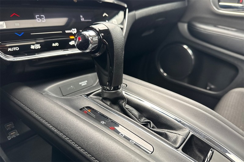 Honda HR-V Vehicle Full-screen Gallery Image 20