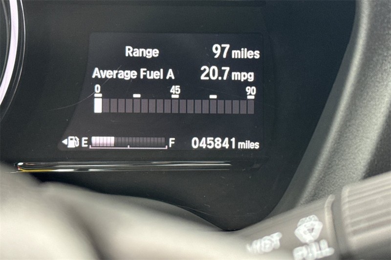 Honda HR-V Vehicle Full-screen Gallery Image 24