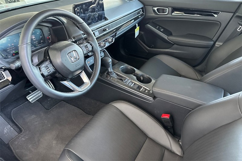 Honda Civic Sedan Hybrid Vehicle Full-screen Gallery Image 09