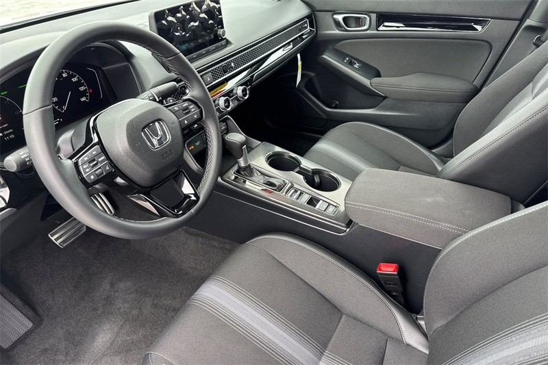 Honda Civic Sedan Hybrid Vehicle Full-screen Gallery Image 09