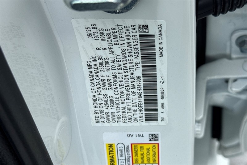 Honda Civic Sedan Hybrid Vehicle Full-screen Gallery Image 26